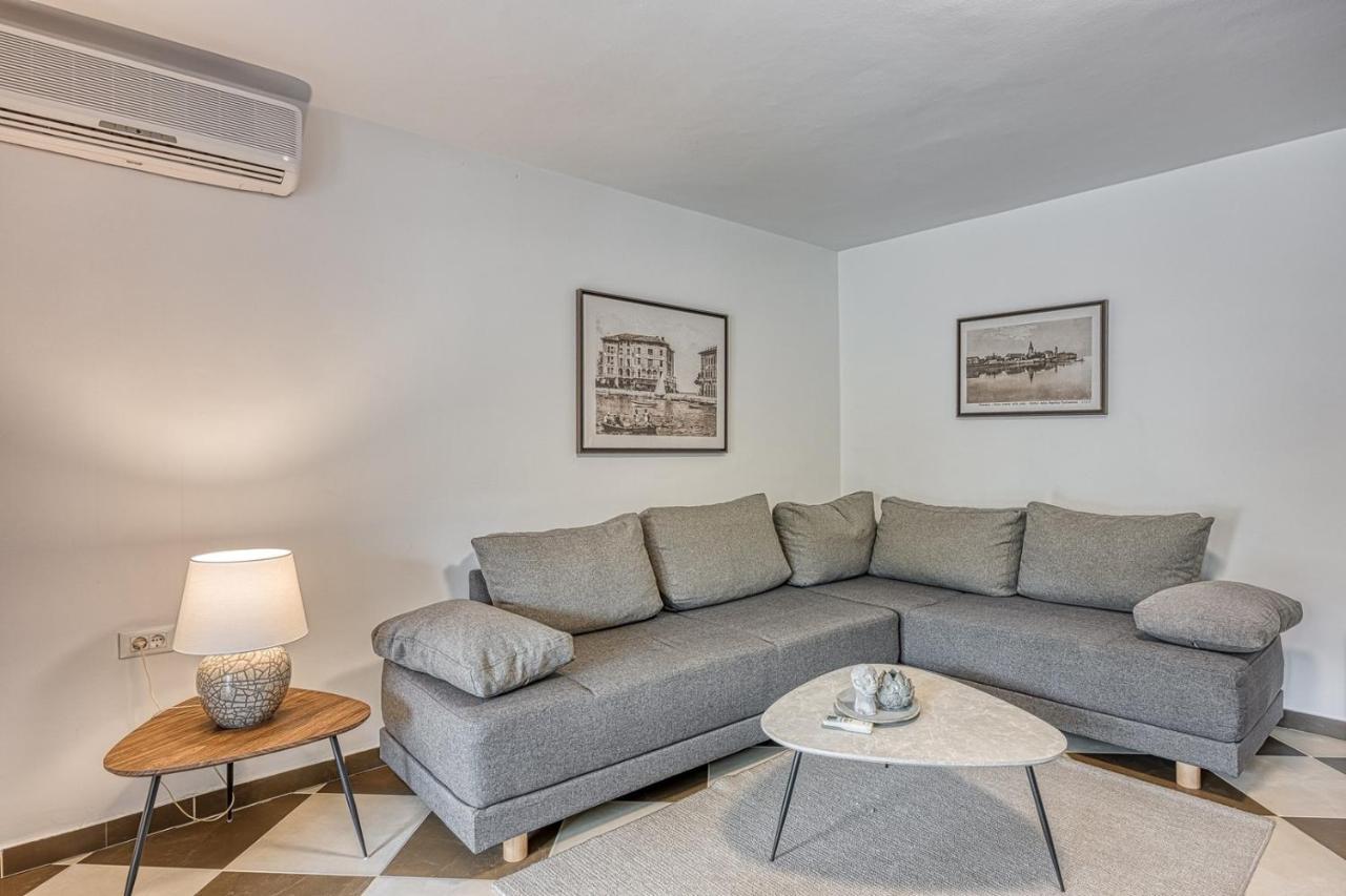 Apartments Claudio 포레치 외부 사진